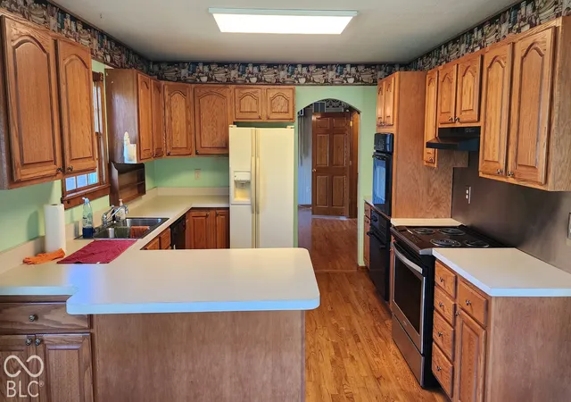 Photo 4 of House for sale at 7554 E State Rd 44, Shelbyville, IN 46176 | MLS# 22130788 | Listing updated on 2026-10-20