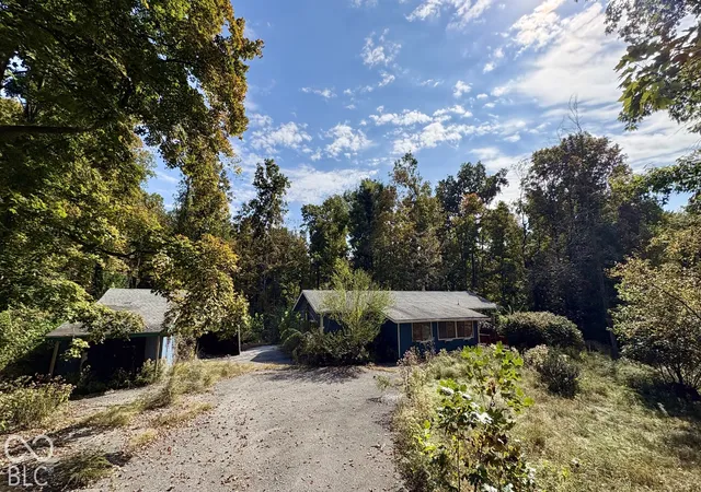 Photo 1 of Manufactured home for sale at 105 N Rosewood Cir, Rockville, IN 47872 | MLS# 22130800 | Listing updated on 2026-10-09