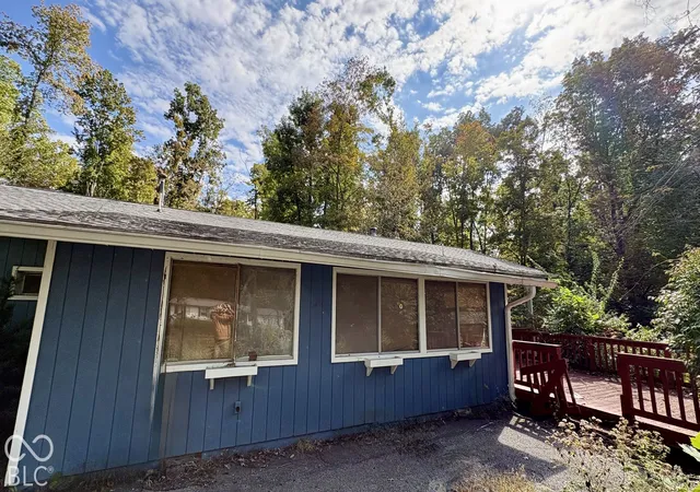 Photo 2 of Manufactured home for sale at 105 N Rosewood Cir, Rockville, IN 47872 | MLS# 22130800 | Listing updated on 2026-10-09