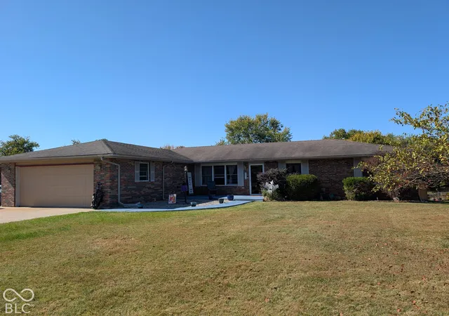 Photo 1 of Single family home for sale at 3845 N County Rd 295 W, North Vernon, IN 47265 | MLS# 22130804 | Listing updated on 2026-10-09