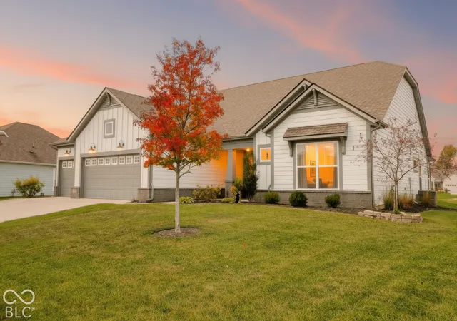 Photo 2 of Single family home for sale at 19399 Scofield Ridge Blvd, Westfield, IN 46062 | MLS# 22130815 | Listing updated on 2026-10-28