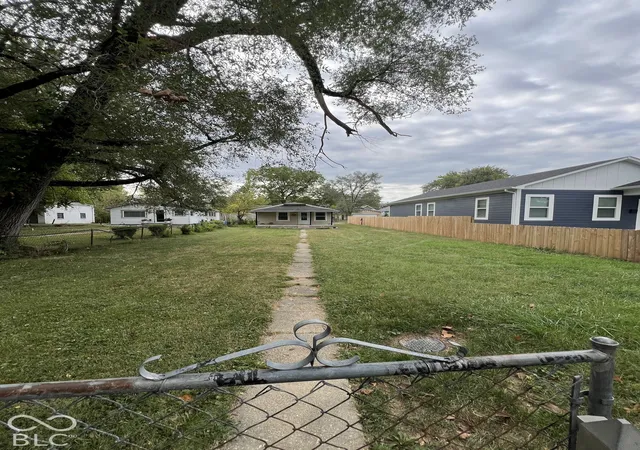 Single family home for sale at 1431 W Pruitt St, Indianapolis, IN 46208 | MLS# 22130823