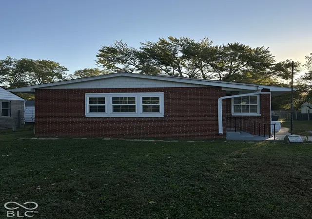 Photo 3 of Single family home for sale at 1025 S Roena, Indianapolis, IN 46241 | MLS# 22130825 | Listing updated on 2026-10-09