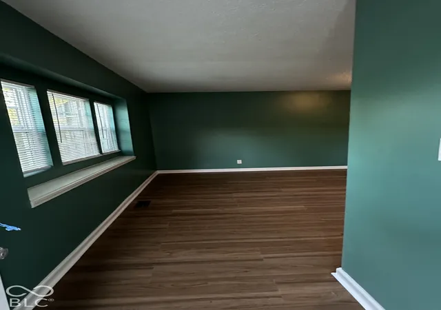 Photo 4 of Single family home for sale at 1025 S Roena, Indianapolis, IN 46241 | MLS# 22130825 | Listing updated on 2026-10-09