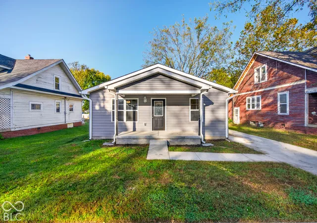 Photo 3 of Single family home for sale at 550 N Pine St, Morgantown, IN 46160 | MLS# 22130829 | Listing updated on 2026-10-09