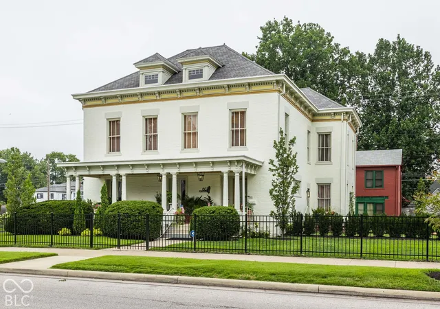 Photo 1 of Single family home for sale at 602 S 7th Street, Terre Haute, IN 47807 | MLS# 22130832 | Listing updated on 2026-10-13