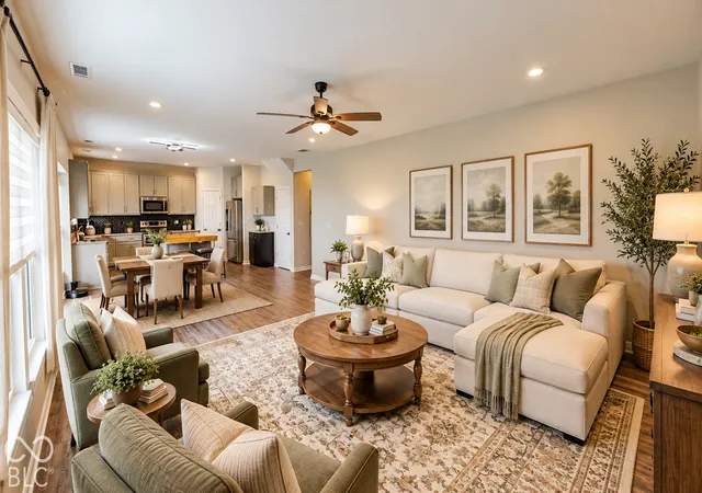 Photo 4 of Single family home for sale at 9802 Violet Cir, Indianapolis, IN 46239 | MLS# 22130834 | Listing updated on 2026-10-15