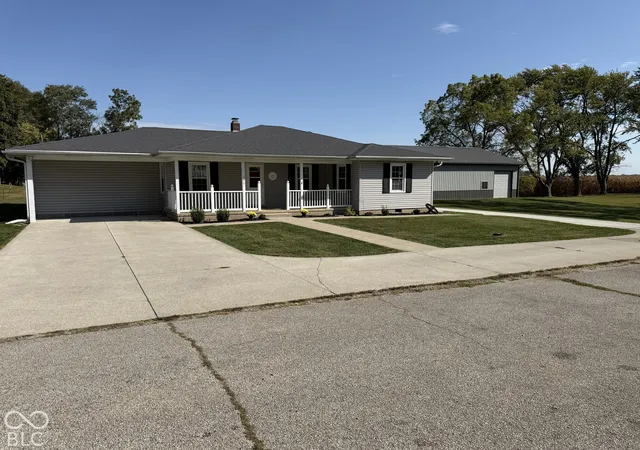 Photo 1 of Single family home for sale at 306 2nd Street, New Market, IN 47965 | MLS# 22130862 | Listing updated on 2026-10-09