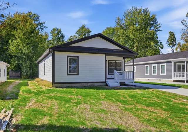 Photo 2 of Single family home for sale at 1622 Beulah, Indianapolis, IN 46241 | MLS# 22130864 | Listing updated on 2026-10-21