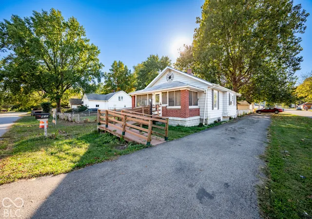 Photo 1 of Single family home for sale at 802 S Rybolt Ave, Indianapolis, IN 46241 | MLS# 22130879 | Listing updated on 2026-10-10