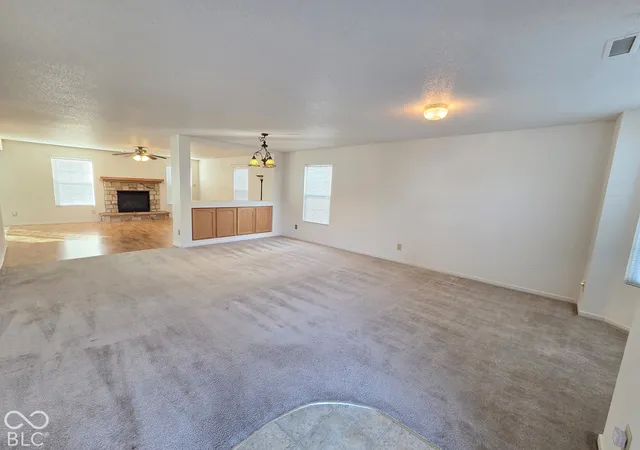 Photo 4 of Single family home for sale at 831 Highpointe Blvd, Shelbyville, IN 46176 | MLS# 22130881 | Listing updated on 2026-10-10