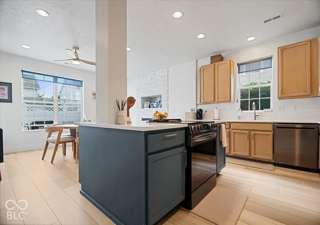 Photo 4 of Condo for sale at 13528 E 131st Street #13528, Fishers, IN 46037 | MLS# 22130902 | Listing updated on 2026-10-10