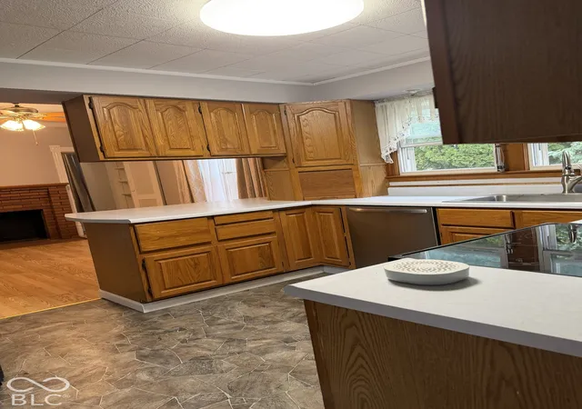 Photo 3 of Single family home for sale at 209 E High St, Rockville, IN 47872 | MLS# 22130907 | Listing updated on 2026-10-25