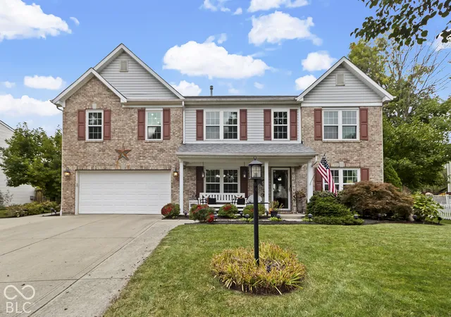 Photo 3 of Single family home for sale at 10836 Standish Pl, Noblesville, IN 46060 | MLS# 22130917 | Listing updated on 2026-10-14
