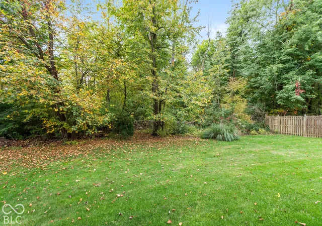 Photo 1 of Single family home for sale at 5541 Dill Ct, Indianapolis, IN 46237 | MLS# 22130933 | Listing updated on 2026-10-29