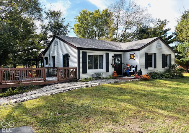 Photo 1 of Sale Pending at 6553 W Boggstown Rd, Boggstown, IN 46110 | MLS# 22130951 | Listing updated on 2026-10-15
