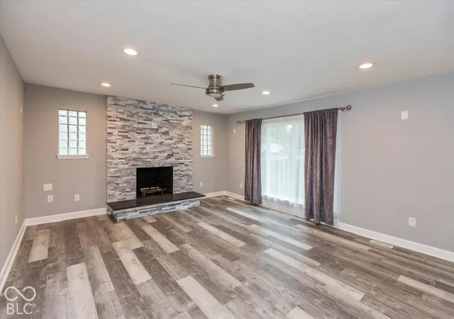 Photo 4 of Single family home for sale at 1108 N Ridgeview Dr, Indianapolis, IN 46219 | MLS# 22130980 | Listing updated on 2026-10-16