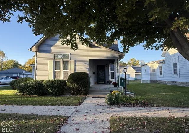 Photo 1 of Single family home for sale at 808 W North St, Lebanon, IN 46052 | MLS# 22130988 | Listing updated on 2026-10-27