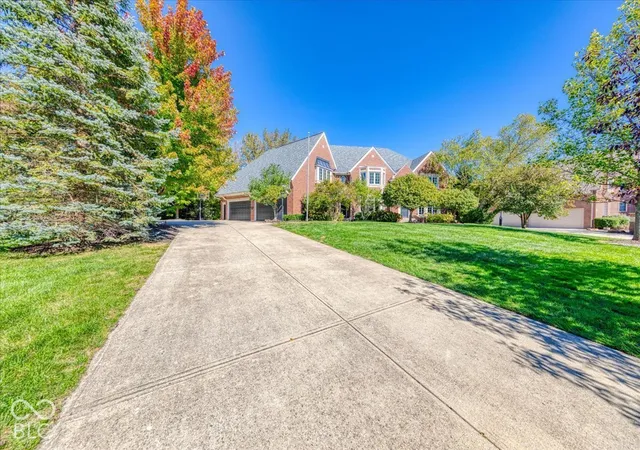 Photo 2 of Mansion for sale at 13855 Coldwater Dr, Carmel, IN 46032 | MLS# 22131004 | Listing updated on 2026-10-22