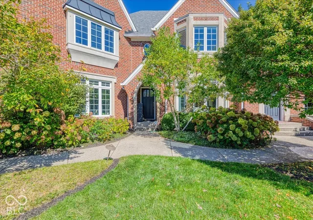 Photo 3 of Single family home for sale at 13855 Coldwater Dr, Carmel, IN 46032 | MLS# 22131004 | Listing updated on 2026-10-22