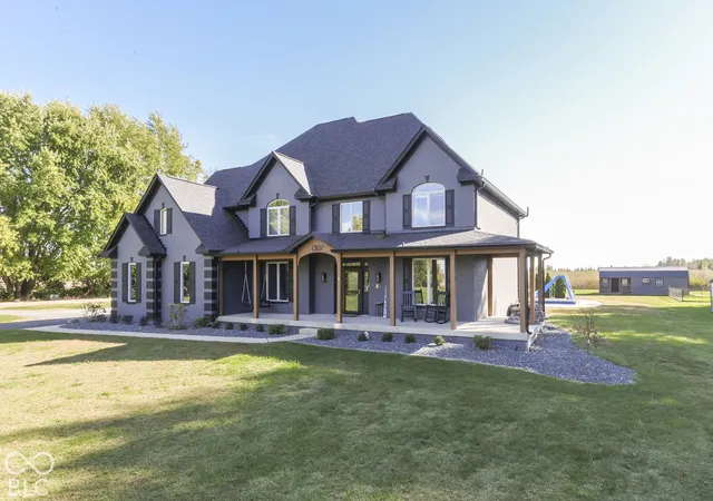 Photo 2 of Mansion for sale at 1307 E 125 South, Franklin, IN 46131 | MLS# 22131008 | Listing updated on 2026-10-17
