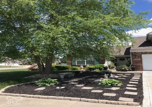 Single family home for sale at 6037 Riva Ridge Dr, Indianapolis, IN 46237 | MLS# 22131016