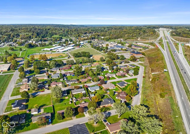 Photo 79 of Sale Pending at 1710 John R Wooden Dr, Martinsville, IN 46151 | MLS# 22131020 | Listing updated on 2026-10-27