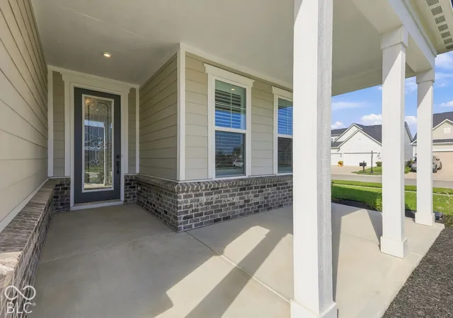 Photo 4 of Single family home for sale at 14912 Desert Orchid Dr, Westfield, IN 46074 | MLS# 22131031 | Listing updated on 2026-10-29