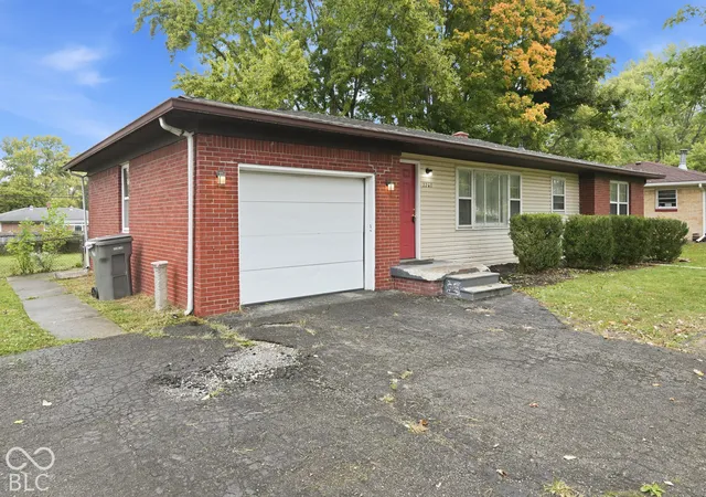 Photo 1 of Single family home for sale at 2260 E Thompson Rd, Indianapolis, IN 46227 | MLS# 22131055 | Listing updated on 2026-10-28