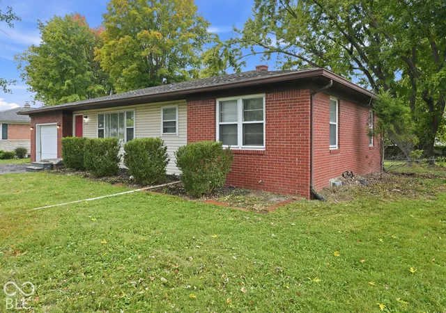 Photo 2 of Single family home for sale at 2260 E Thompson Rd, Indianapolis, IN 46227 | MLS# 22131055 | Listing updated on 2026-10-28