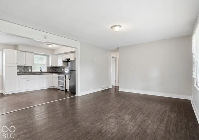 Photo 4 of Single family home for sale at 2260 E Thompson Rd, Indianapolis, IN 46227 | MLS# 22131055 | Listing updated on 2026-10-28