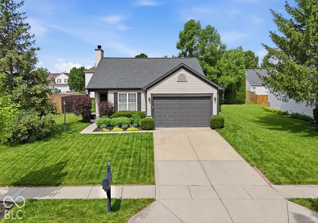 Photo 1 of Single family home for sale at 11974 Princewood Dr, Fishers, IN 46037 | MLS# 22131058 | Listing updated on 2026-10-16