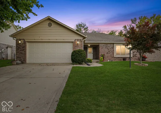 Photo 1 of Sale Pending at 6914 Kirkwood Clb Dr, Indianapolis, IN 46241 | MLS# 22131076 | Listing updated on 2026-10-28