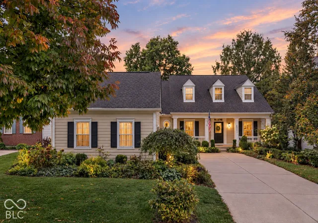 Photo 1 of Sale Pending at 6763 Woodcliff Cir, Zionsville, IN 46077 | MLS# 22131088 | Listing updated on 2026-10-22