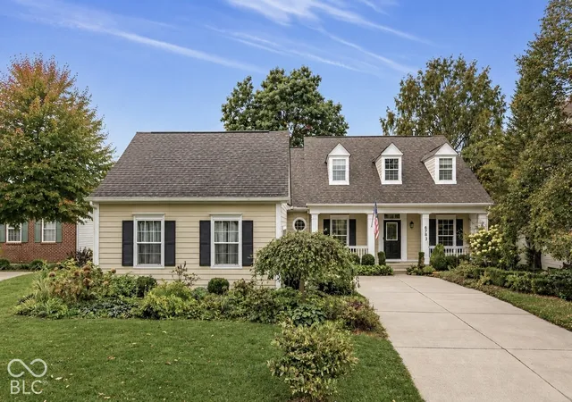 Photo 1 of Sale Pending at 6763 Woodcliff Cir, Zionsville, IN 46077 | MLS# 22131088 | Listing updated on 2026-10-22