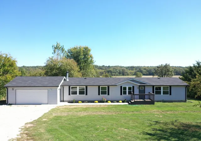 Photo 1 of Single family home for sale at 5267 S Coxville Rd, Montezuma, IN 47862 | MLS# 22131093 | Listing updated on 2026-10-14
