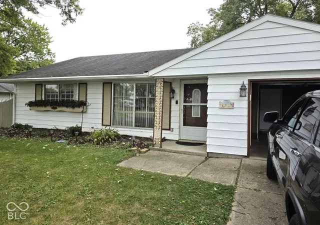 Photo 1 of Single family home for sale at 2319 Woodbine Dr, Anderson, IN 46011 | MLS# 22131099 | Listing updated on 2026-10-12