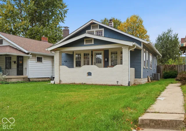 Photo 2 of Sale Pending at 838 N Emerson Ave, Indianapolis, IN 46219 | MLS# 22131101 | Listing updated on 2026-10-28