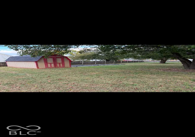 Photo 4 of Single family home for sale at 2326 Ralston Ave, Indianapolis, IN 46218 | MLS# 22131116 | Listing updated on 2026-10-17