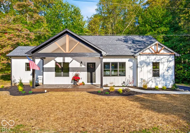 Single family home for sale at 2640 E Morgan St, Martinsville, IN 46151 | MLS# 22131124 | Listing updated on 2026-10-26