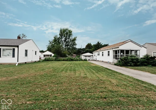 Photo 3 of Single family home for sale at 2330 Harlan St, Indianapolis, IN 46203 | MLS# 22131148 | Listing updated on 2026-10-27