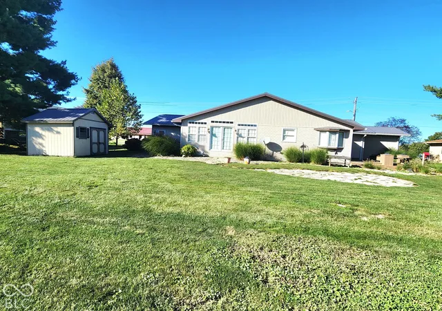 Photo 35 of Single family home for sale at 205 W 11th Street, Alexandria, IN 46001 | MLS# 22131155 | Listing updated on 2026-10-13