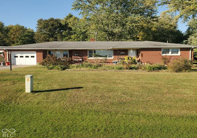 Photo 1 of Single family home for sale at 1280 W State Rd 258, Seymour, IN 47274 | MLS# 22131162 | Listing updated on 2026-10-26
