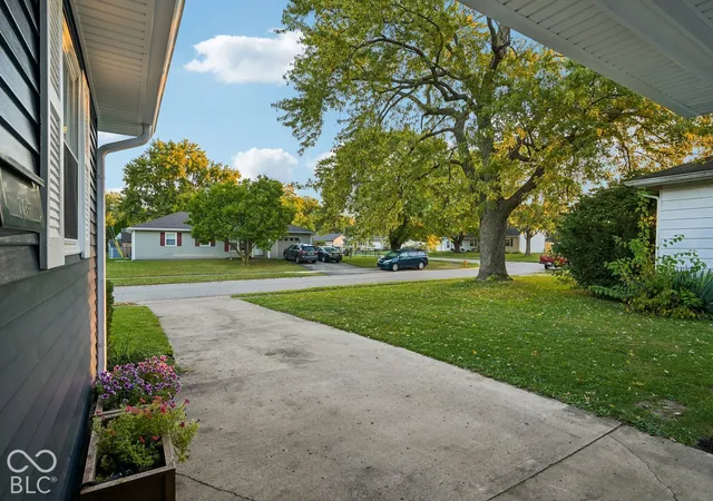 Photo 4 of Sale Pending at 1709 Manor Dr, Lebanon, IN 46052 | MLS# 22131181 | Listing updated on 2026-10-23