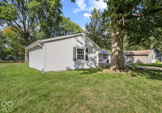 Photo 1 of Sale Pending at 1652 W 74th Place, Indianapolis, IN 46260 | MLS# 22131186 | Listing updated on 2026-10-24