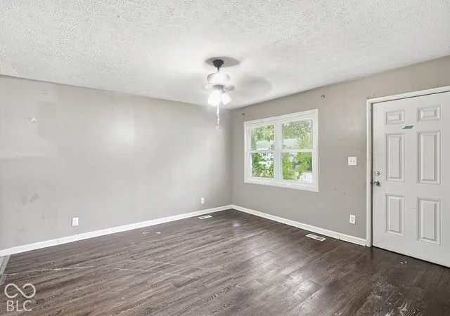Photo 1 of Single family home for sale at 7632 E 37th Place, Indianapolis, IN 46226 | MLS# 22131192 | Listing updated on 2026-10-22