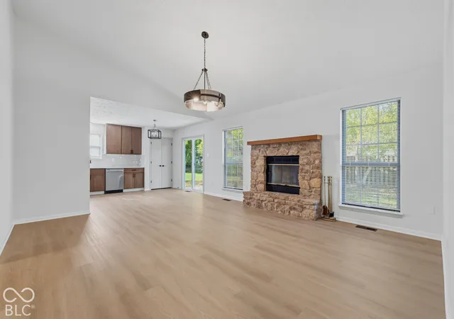 Photo 3 of Single family home for sale at 4272 Eagle Lake Dr, Indianapolis, IN 46254 | MLS# 22131218 | Listing updated on 2026-10-28