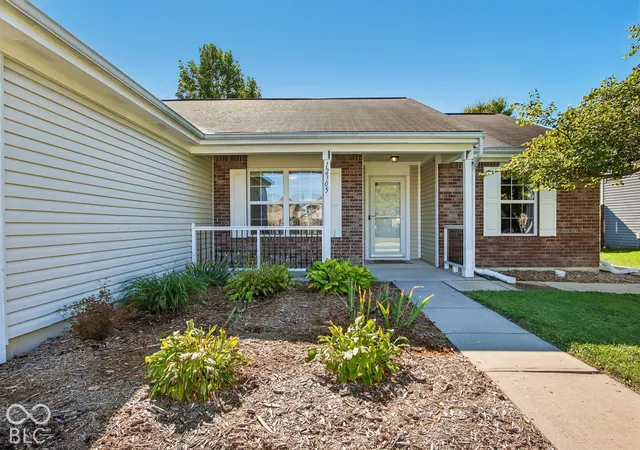 Photo 2 of Single family home for sale at 12305 Titans Dr, Fishers, IN 46037 | MLS# 22131221 | Listing updated on 2026-10-23