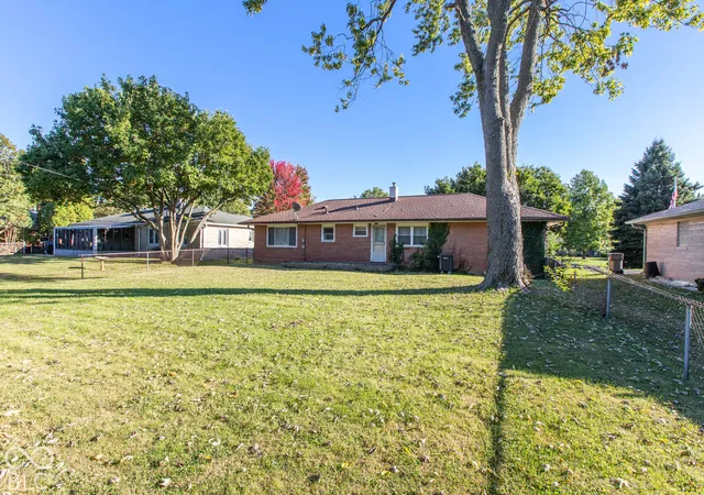 Photo 4 of Single family home for sale at 6776 Springer Ave, Indianapolis, IN 46219 | MLS# 22131222 | Listing updated on 2026-10-15