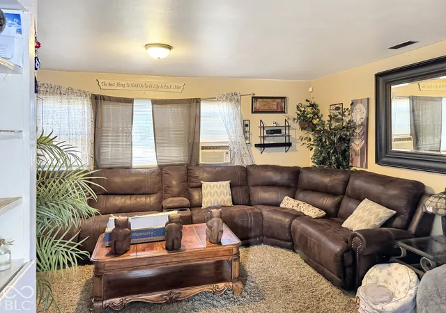 Photo 3 of Single family home for sale at 2349 N Kenyon St, Indianapolis, IN 46219 | MLS# 22131232 | Listing updated on 2026-10-27